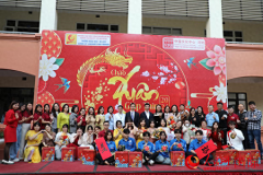 越南河内中国文化中心举办“欢乐春节”校园庙会活动